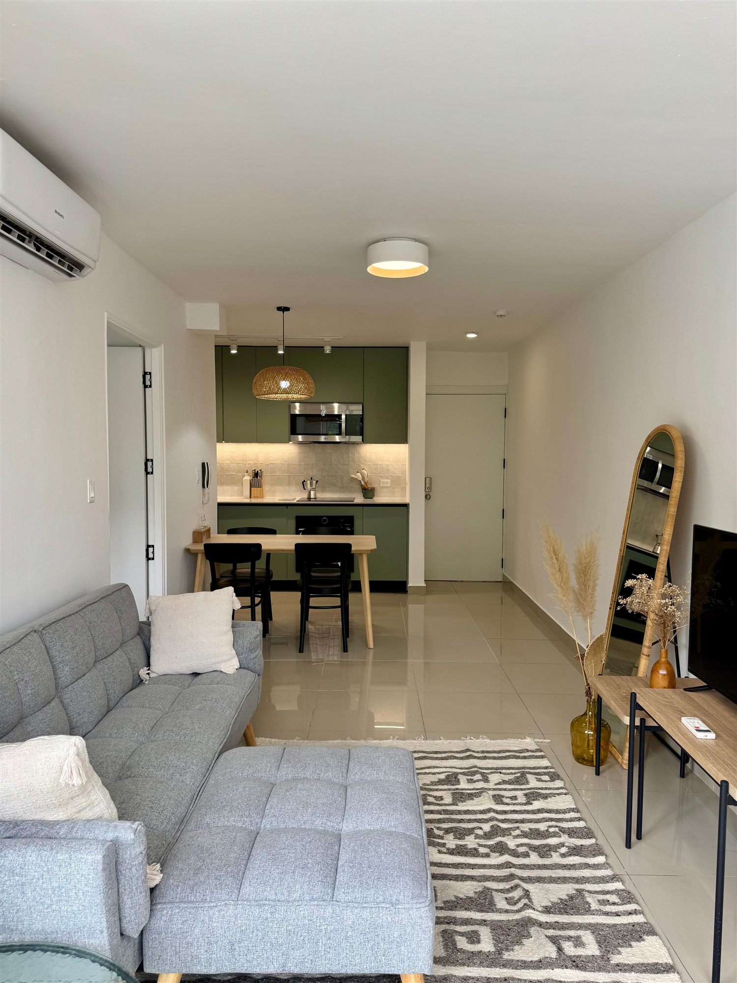 Apartamento reformado en Don Omar