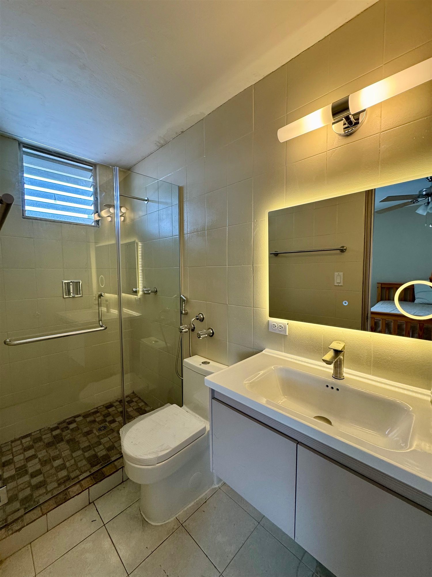 Plaza Granada, baño